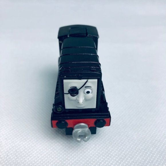 Thomas and Friends Adventures Pirate Diesel - Talking Metal Engine 2016 - Picture 5 of 7